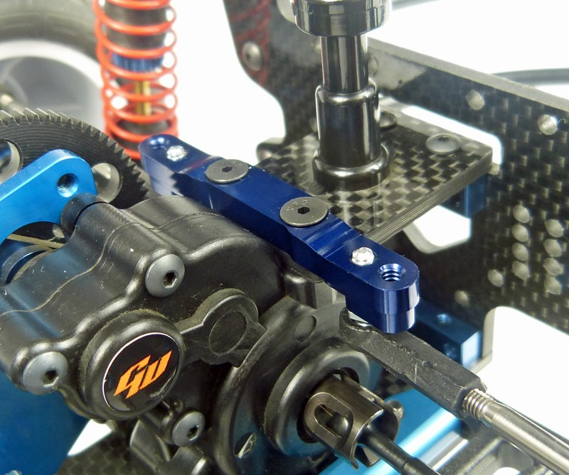Custom Works REAR CAMBER LINK MOUNT